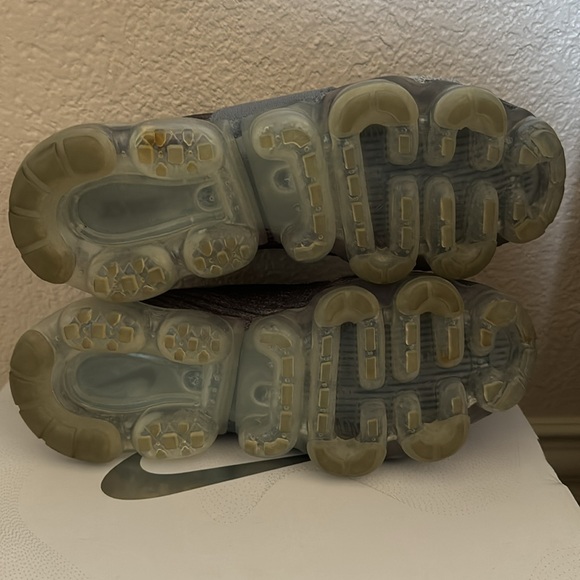 Nike Air VaporMax Moc - Cool Wolf Grey - 7 - Picture 3 of 6
